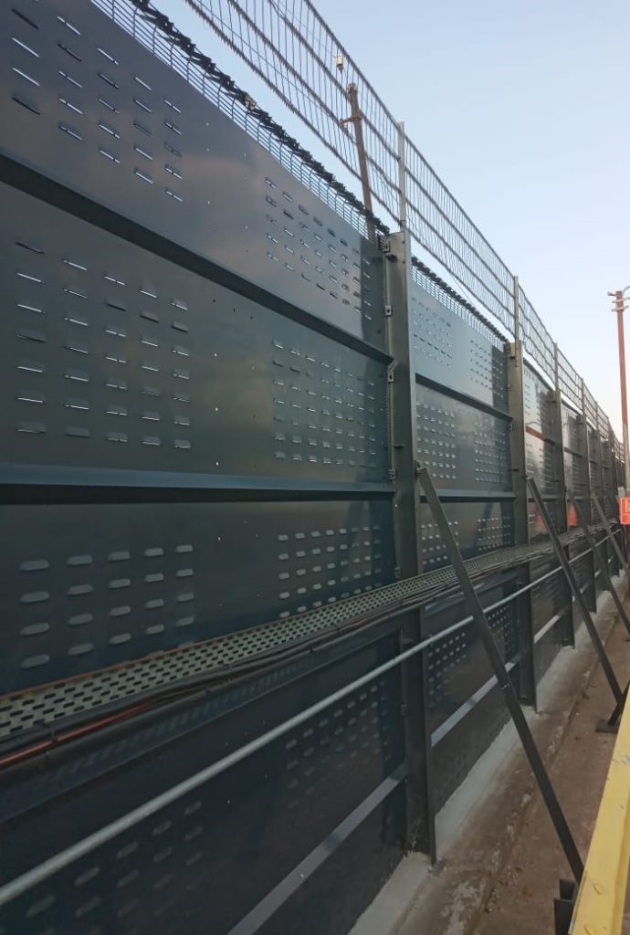 Privacy panel close up